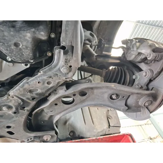 Brazo Suspension Inferior Delantero Izquierdo para Mazda Cx-30 (Dm, Dt, Ed)