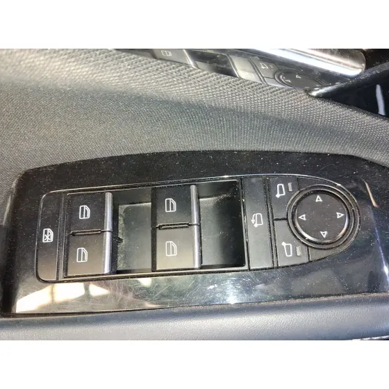 Mando Elevalunas Delantero Izquierdo para Mazda Cx-30 (Dm, Dt, Ed)