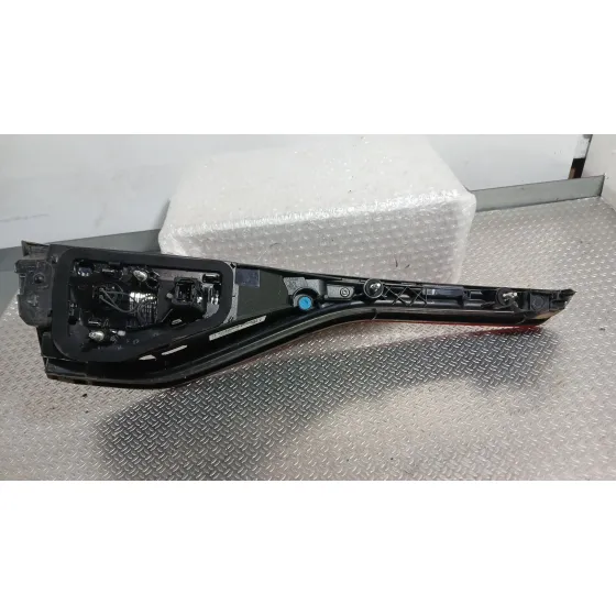 Piloto Trasero Derecho Interior para Renault Megane Iv Hatchback (B9A/M/N_)