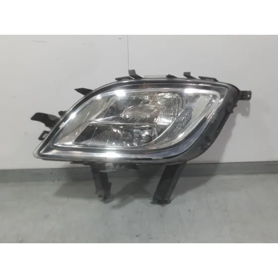 Faro Antiniebla Izquierdo para Opel Astra J Sports Tourer (P10)