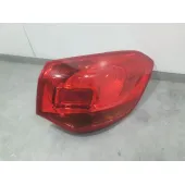 Piloto Trasero Derecho Exterior para Opel Astra J Sports Tourer (P10)