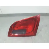 Piloto Trasero Derecho Interior para Opel Astra J Sports Tourer (P10)