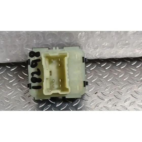 Mando Elevalunas Delantero Izquierdo para Dacia Sandero Iii