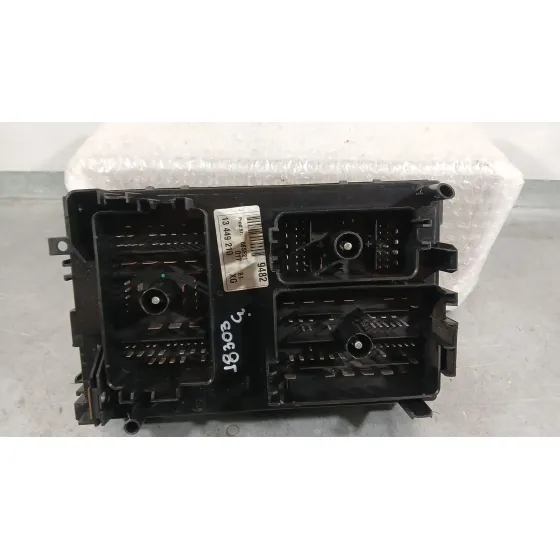 Caja Reles / Fusibles para Opel Astra J (P10)