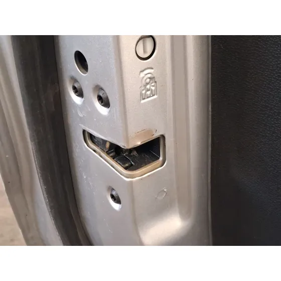 Cerradura Puerta Trasera Izquierda para Ford Ecosport