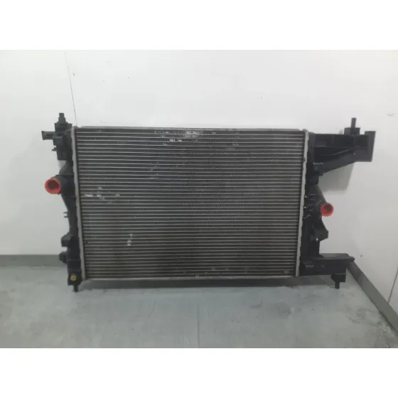 Radiador Agua para Opel Astra J (P10)