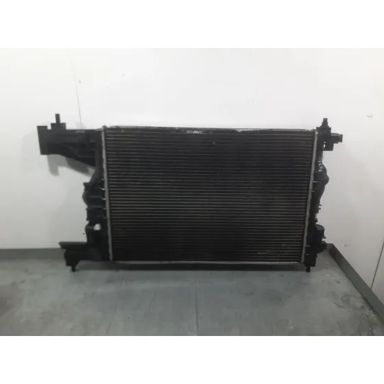 Radiador Agua para Opel Astra J (P10)