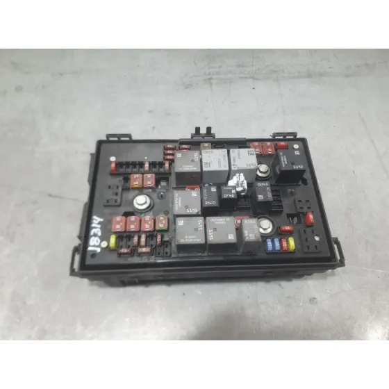 Caja Reles / Fusibles para Opel Astra J (P10)