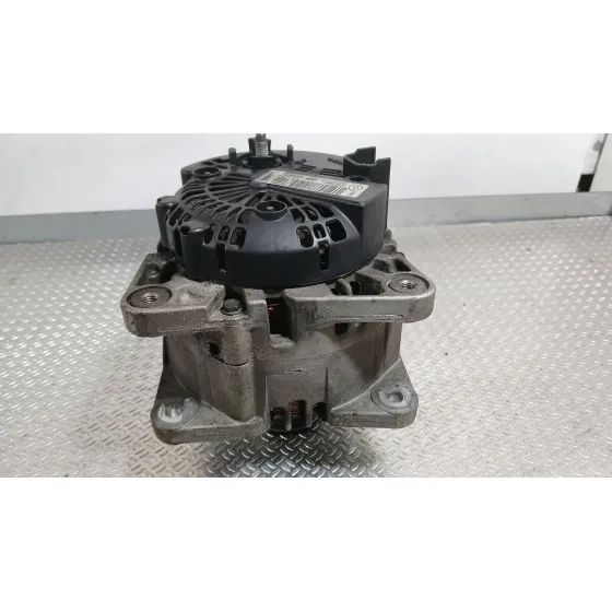 Alternador para Renault Megane Iii Hatchback (Bz0/1_, B3_)