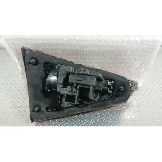 Piloto Trasero Derecho Interior para Seat Arona (Kj7, Kjp)