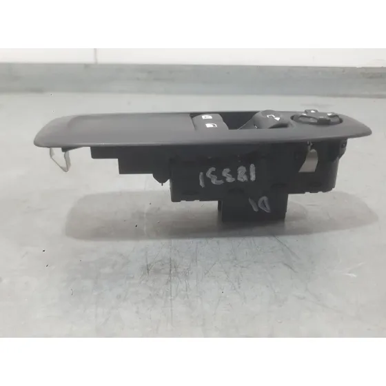 Mando Elevalunas Delantero Izquierdo para Peugeot 2008 I (Cu_)
