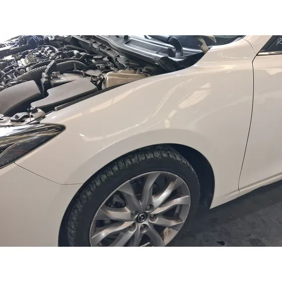 Aleta Delantera Izquierda para Mazda 3 (Bm, Bn)