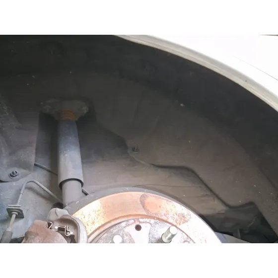 Plastico Pase Rueda Tras. Dch. para Mazda 3 (Bm, Bn)