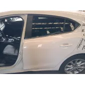 Puerta Trasera Izquierda para Mazda 3 (Bm, Bn)