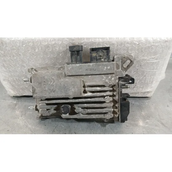 Centralita Start / Stop para Peugeot 3008 I Monospace (0U_)