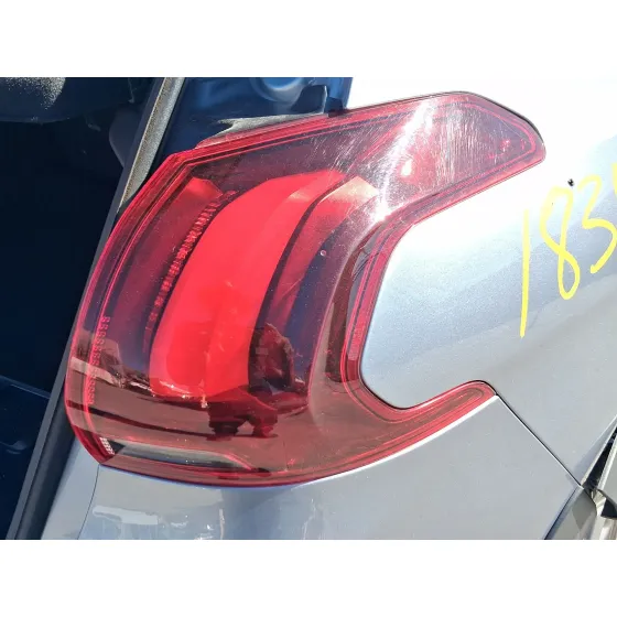 Piloto Trasero Derecho Exterior para Peugeot 2008 I (Cu_)