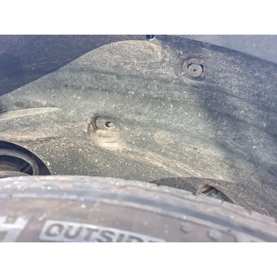 Plastico Pase Rueda Tras. Dch. para Peugeot 2008 I (Cu_)