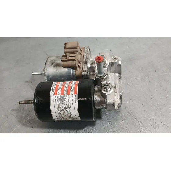Bomba Abs para Toyota Yaris (_P13_)