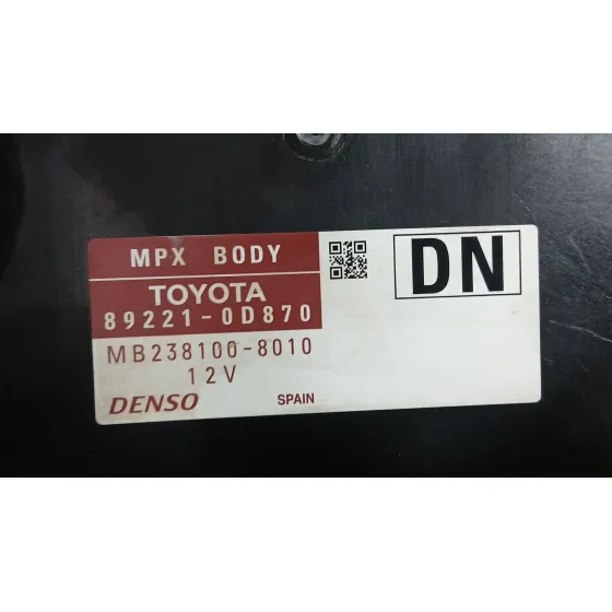 Caja Reles / Fusibles para Toyota Yaris (_P13_)