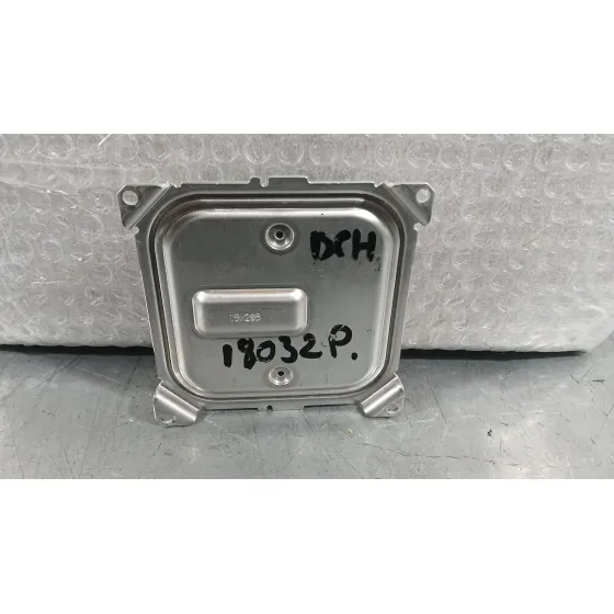 Centralita Faro para Renault Clio V (B7_)