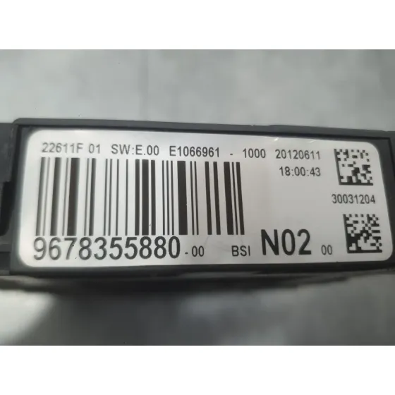 Caja Reles / Fusibles para Peugeot 208 I (Ca_, Cc_)