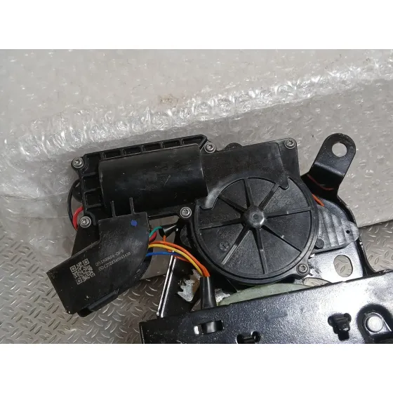 Cerradura Maletero / Porton para Tesla Model Y