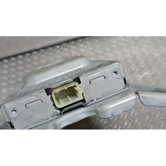 Amplificador Radio para Tesla Model Y