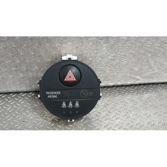 Warning para Toyota Yaris (_P13_)