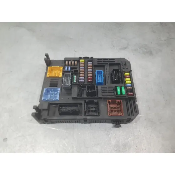 Caja Reles / Fusibles para Peugeot 208 Ii (Ub_, Up_, Uw_, Uj_)