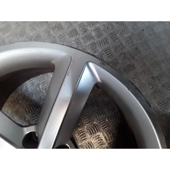 Llanta Aluminio para Audi A5 Sportback (8Ta)