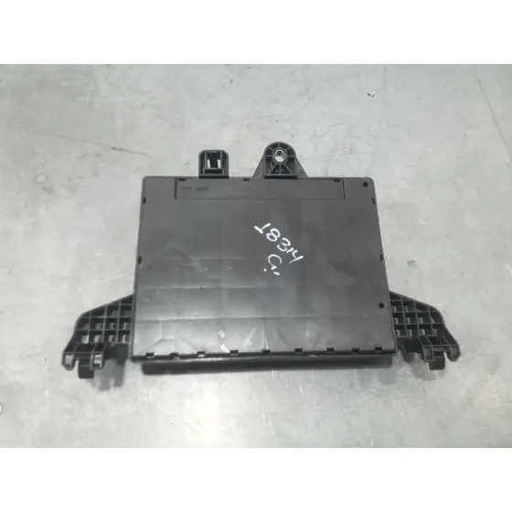 Caja Reles / Fusibles para Opel Astra J (P10)