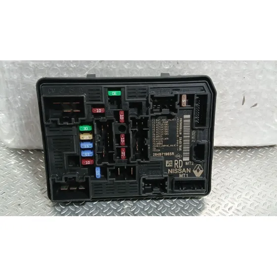 Caja Reles / Fusibles para Dacia Sandero Iii