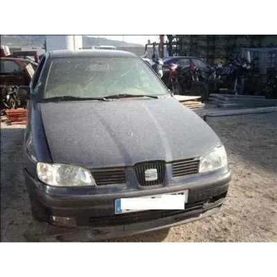SEAT CORDOBA BERLINA (6K2) '1999 STELLA AZUL