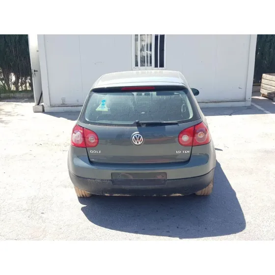 VOLKSWAGEN GOLF V BERLINA (1K1) '2004 HIGHLINE GRIS OSCURO