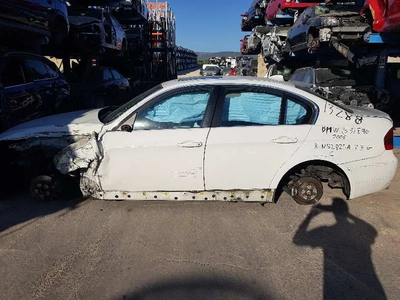 BMW SERIE 3 BERLINA (E90) '2006 325I BLANCO