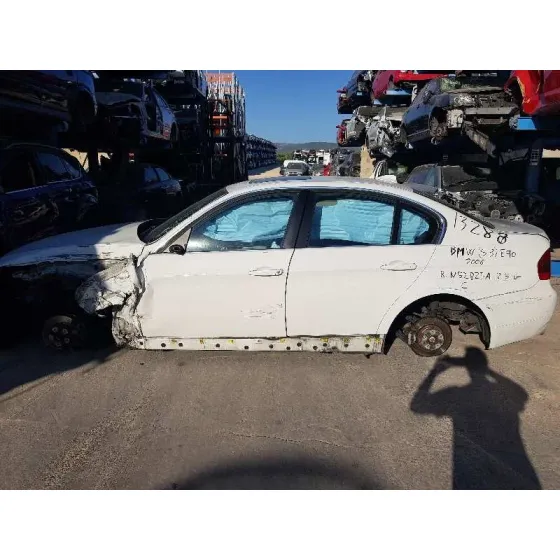 BMW SERIE 3 BERLINA (E90) '2006 325I BLANCO