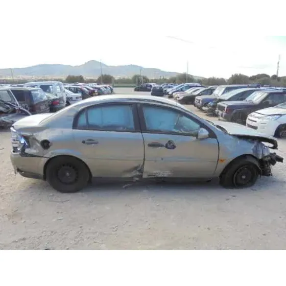 OPEL VECTRA C BERLINA '2003 CLUB DORADO
