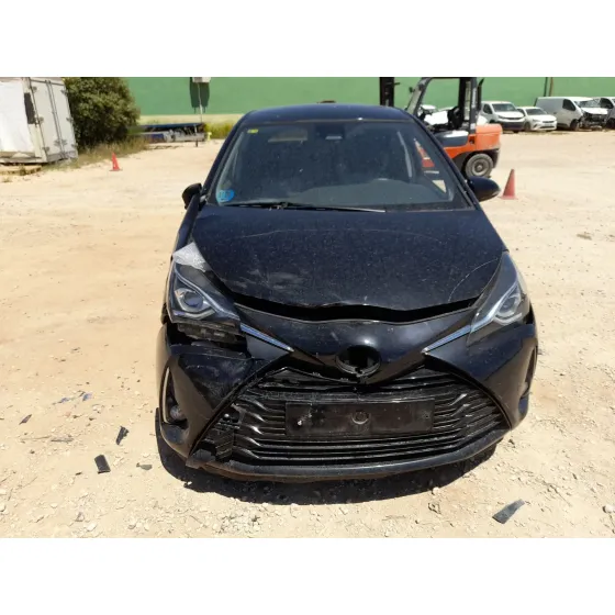 Toyota YARIS (_P13_) 2012
