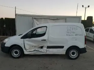 PEUGEOT PARTNER KASTEN '2017 CONFORT L1 BLANCO