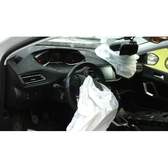 PEUGEOT 308 '2018 1.5 HDI BLANCO