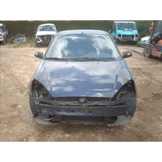 FORD FOCUS BERLINA (CAK) '2002 GHIA AZUL