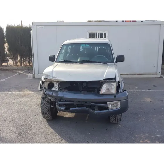 TOYOTA LAND CRUISER (J9) '2002 D4-D VX (5-PTAS.) GRIS