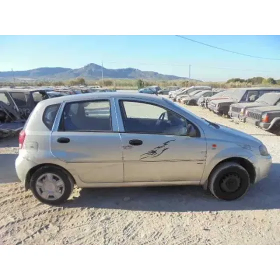 DAEWOO KALOS '2003 1.2 SE GRIS