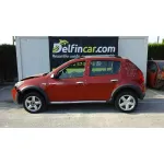 DACIA SANDERO '2011 STEPWAY ROJO
