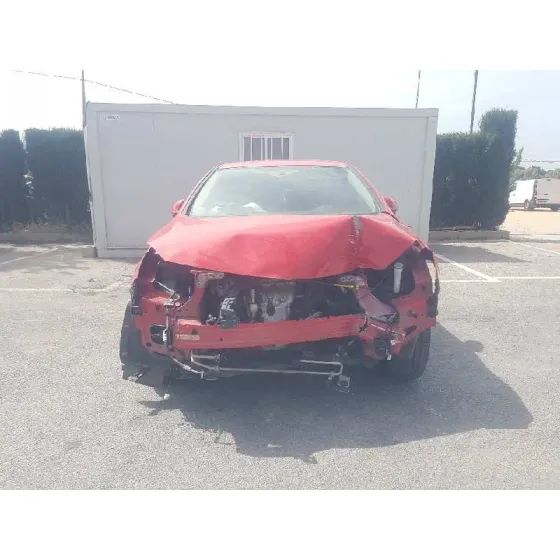 OPEL ASTRA J LIM. '2015 SELECTIVE ROJO