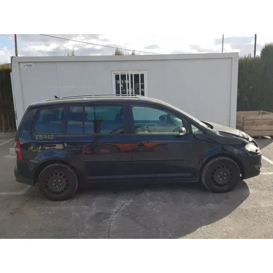 VOLKSWAGEN TOURAN (1T2) '2007 HIGHLINE NEGRO