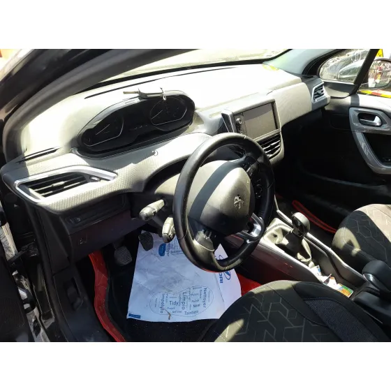 Peugeot 2008 I (CU_) 2015