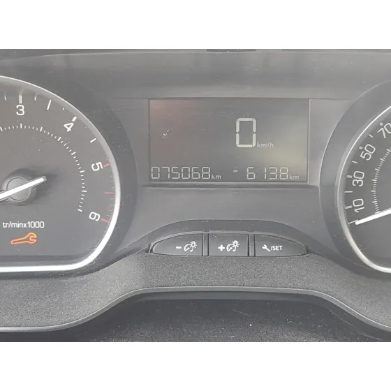 Peugeot 2008 I (CU_) 2015