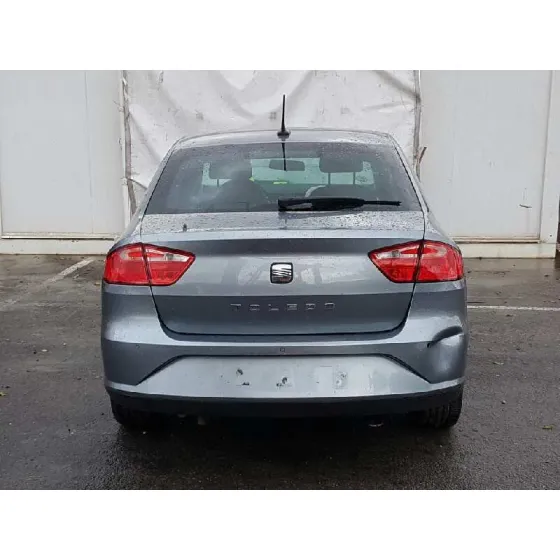 SEAT TOLEDO (KG3) '2012 STYLE GRIS