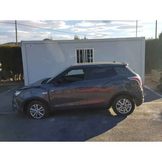 SSANGYONG TIVOLI '2018 LIMITED 4X2 GRIS OSCURO